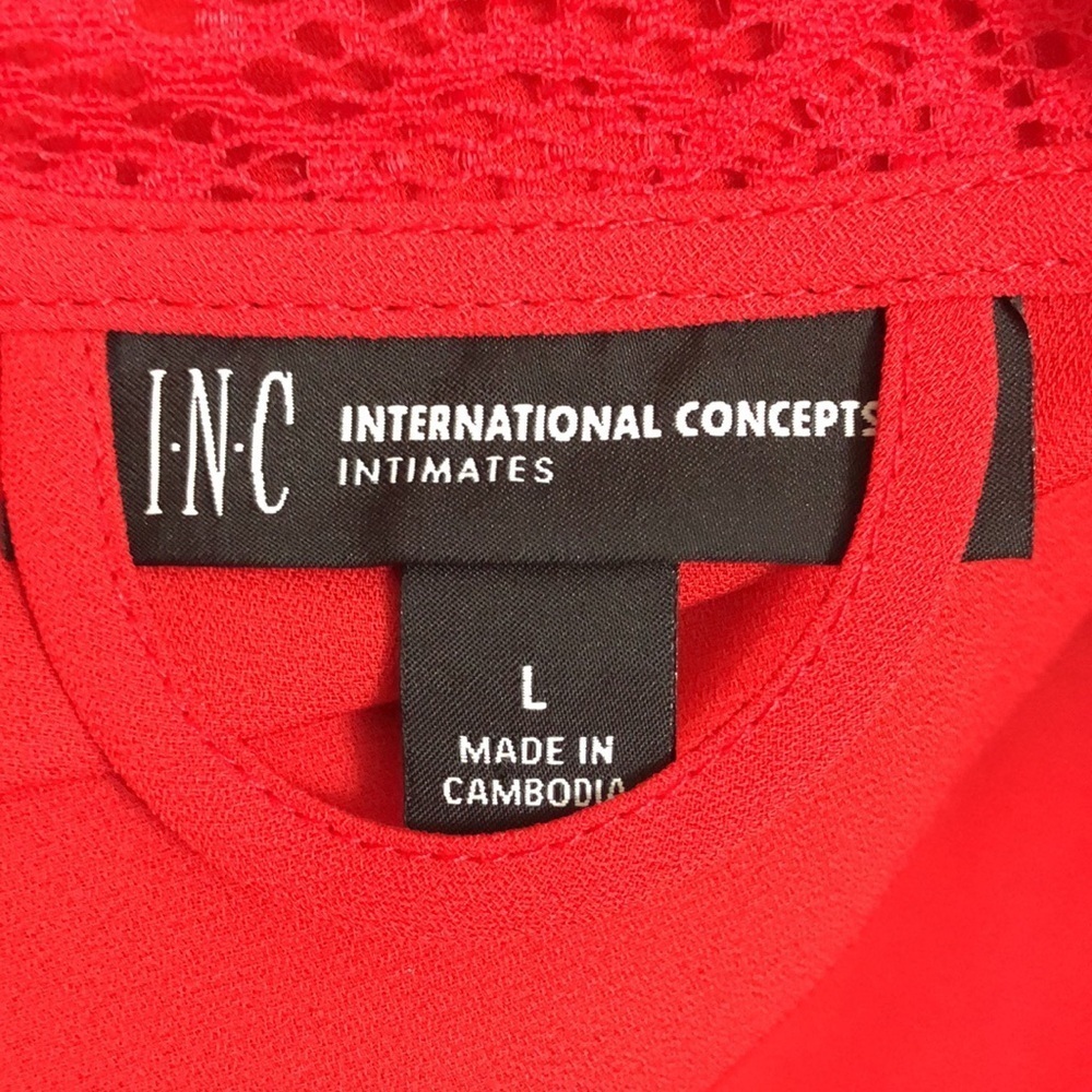I.N.C. Intimates Red Lace Trim Robe - Picture 8 of 11